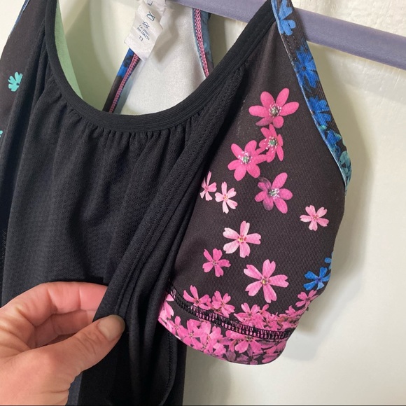 Lululemon No Limits Tank in Black/Petal Pop - Picture 5 of 8